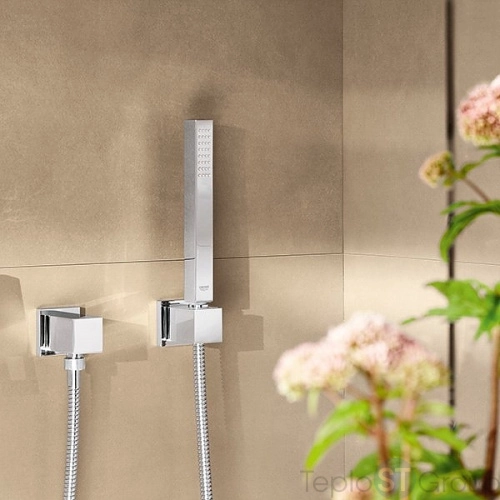 Душевой набор GROHE Euphoria Cube 27702000 - купить оптом у дилера TeploSTGroup по всей России ✅ ☎ 8 (800) 600-96-13 фото 5