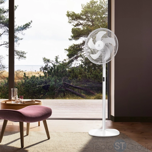 Вентилятор напольный Electrolux EFF-1002i - купить оптом с доставкой по России фото 3