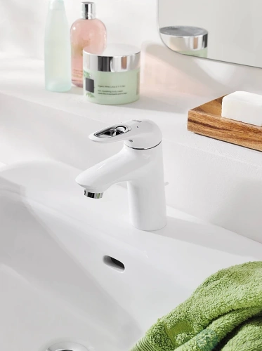 Смеситель для раковины Grohe Eurostyle Белая луна с донным клапаном 33558LS3 - купить с доставкой по России фото 2